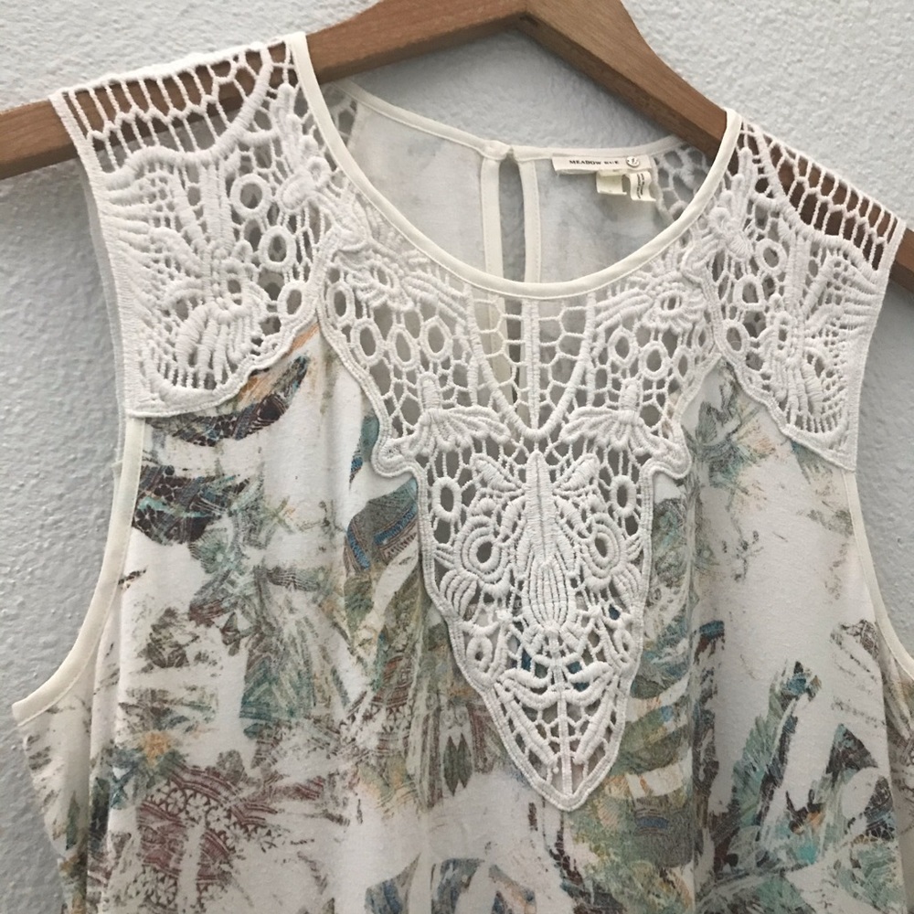 Meadow Rue crochet shoulder printed tank top small - Picture 3 of 7